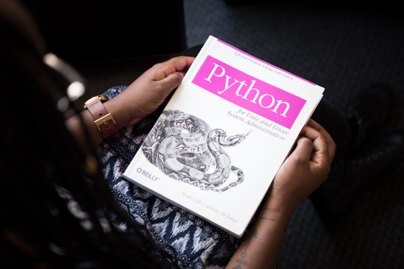 10 Best Python Books - The Ultimate Guide (Spring 2023)